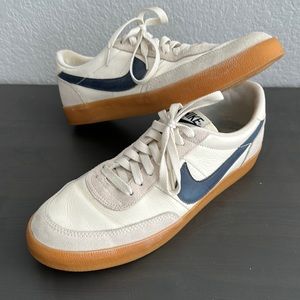 Nike Killshot Sneakers Size 11.  Lightly worn.